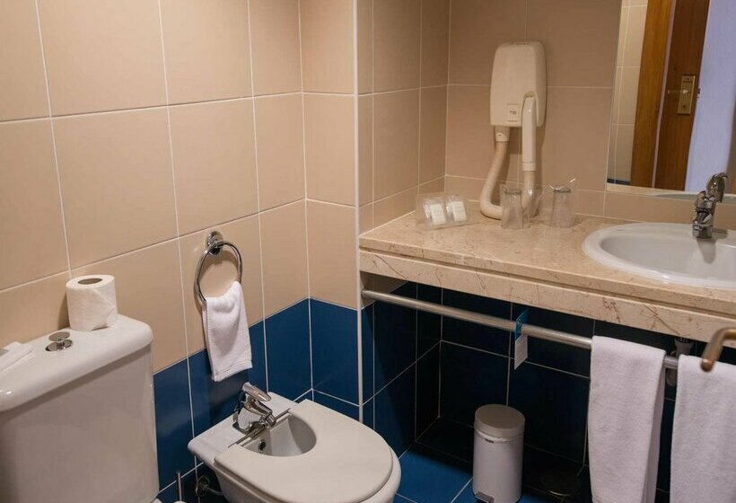 Azoris Angra Garden - Plaza Hotel