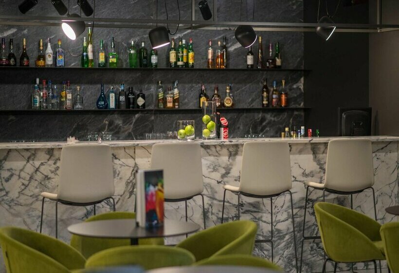 Azoris Angra Garden - Plaza Hotel