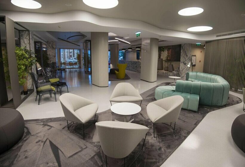 Azoris Angra Garden - Plaza Hotel