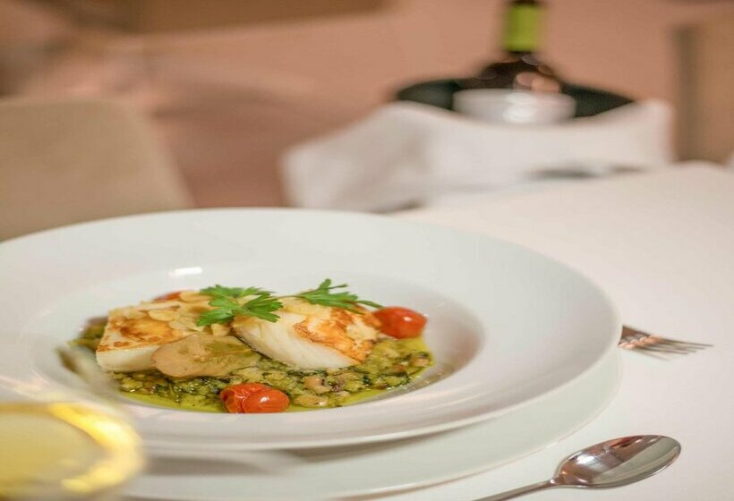 Azoris Angra Garden - Plaza Hotel