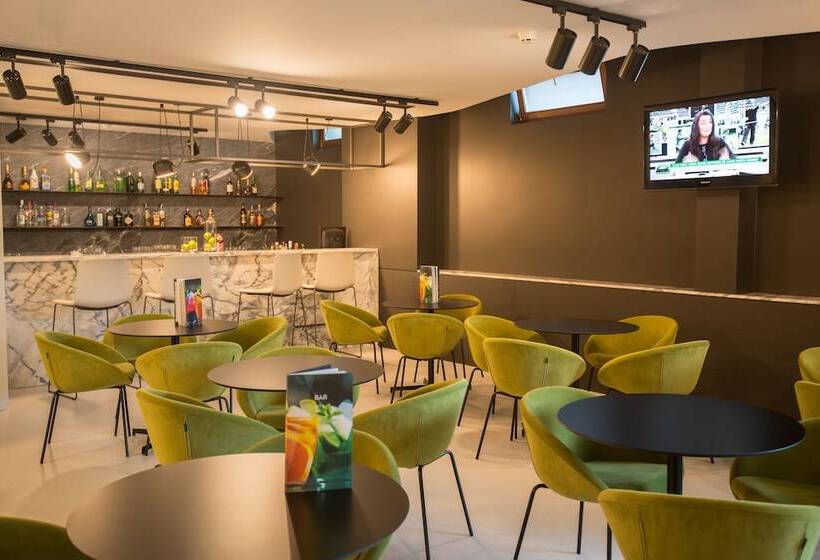 Azoris Angra Garden - Plaza Hotel