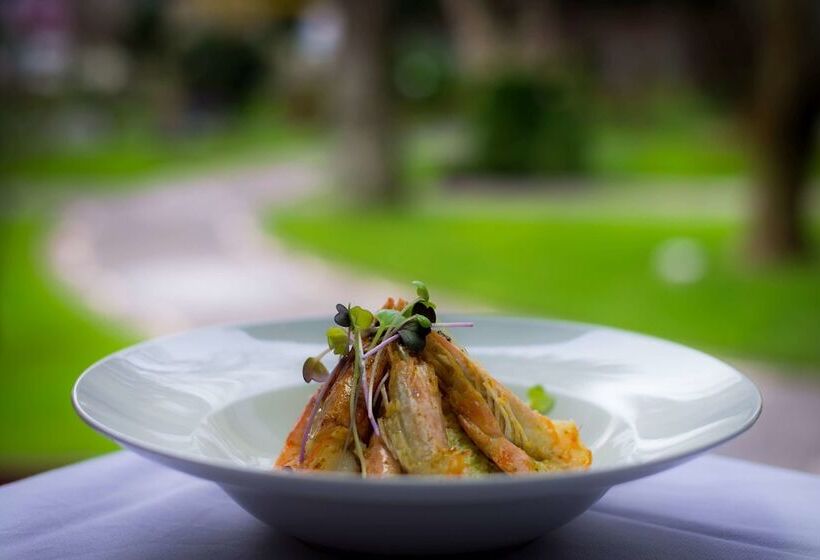 Azoris Angra Garden - Plaza Hotel