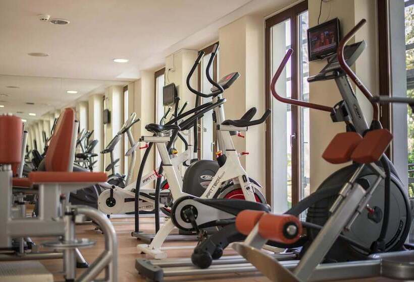 Azoris Angra Garden - Plaza Hotel