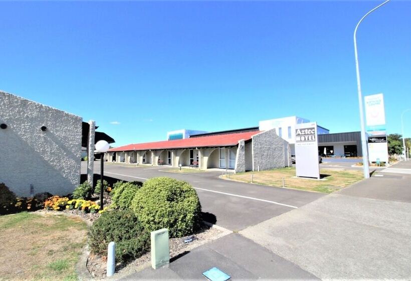 Aztec Motel