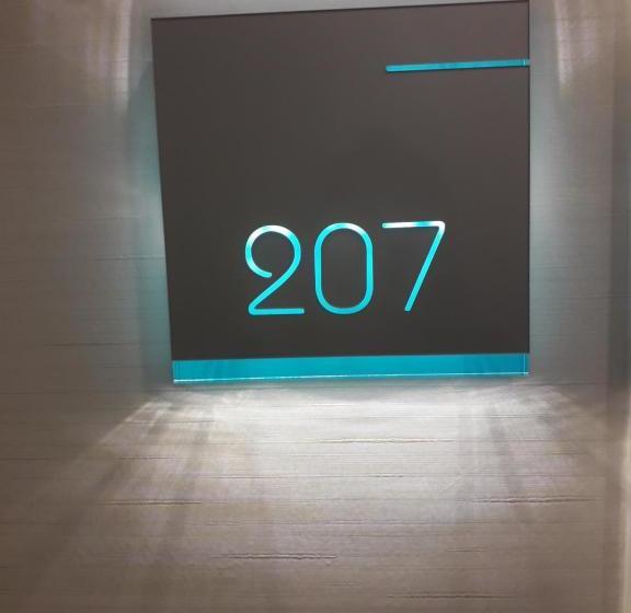 تختخواب و صبحانه Residencial Caravela