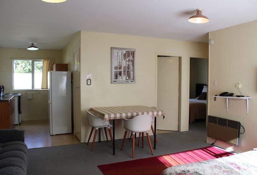 Cedar Lodge Motel Hamilton