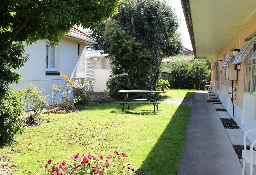 Cedar Lodge Motel Hamilton