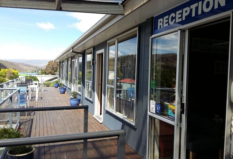 Central Gateway Motel