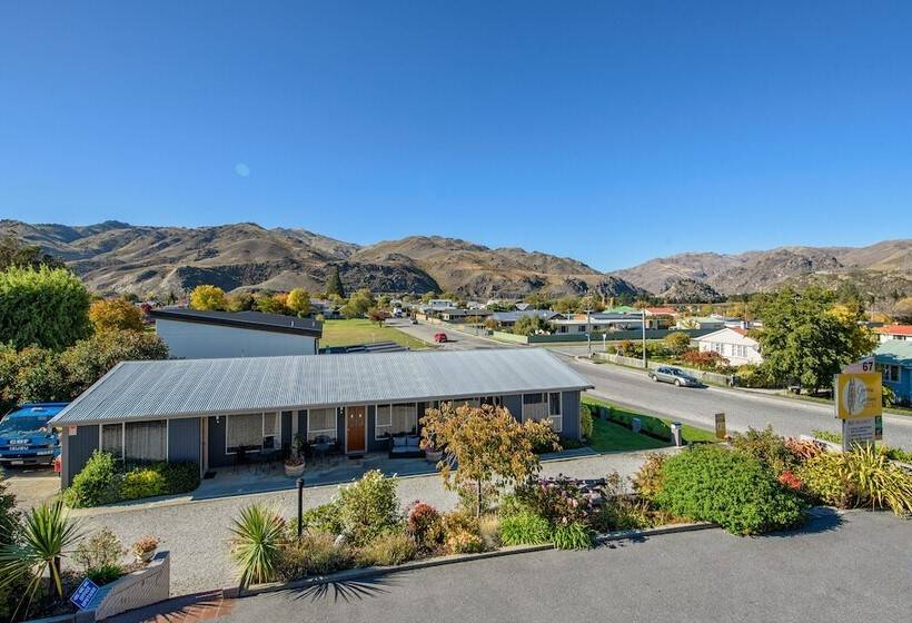 Central Gateway Motel