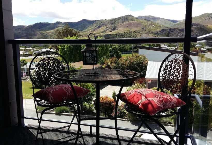 Central Gateway Motel