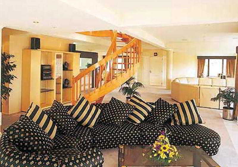 Clarion Collection Hotel Chateau Blanc Suites