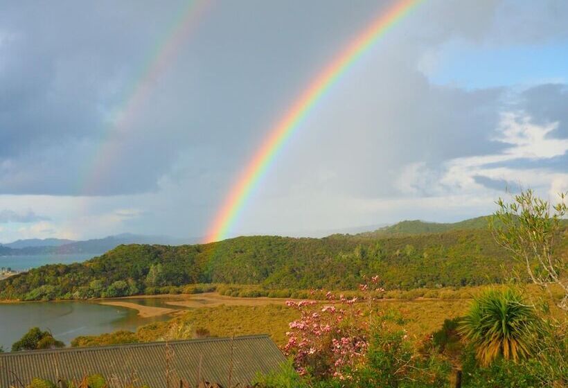 Cook's Lookout Motel