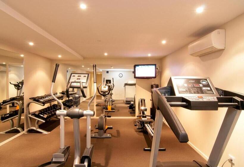 Copthorne Hotel & Apartments Queenstown Lakeview