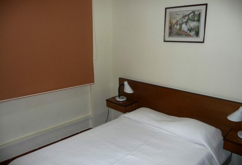 D. Carlos Residencial