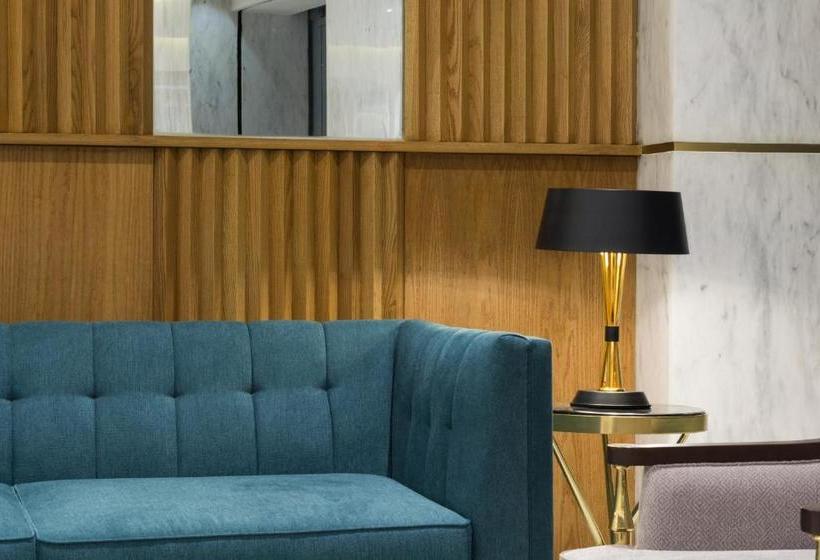 هتل Excelsior Karachi