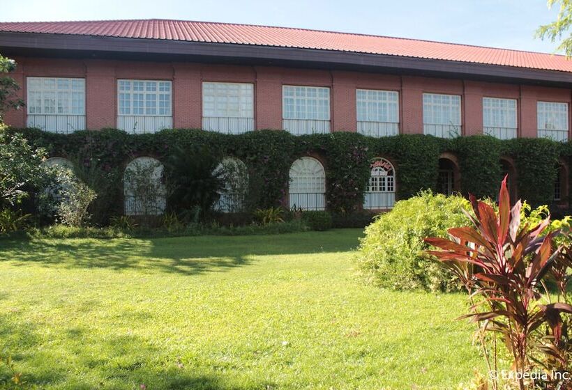 Fort Ilocandia Resort Hotel