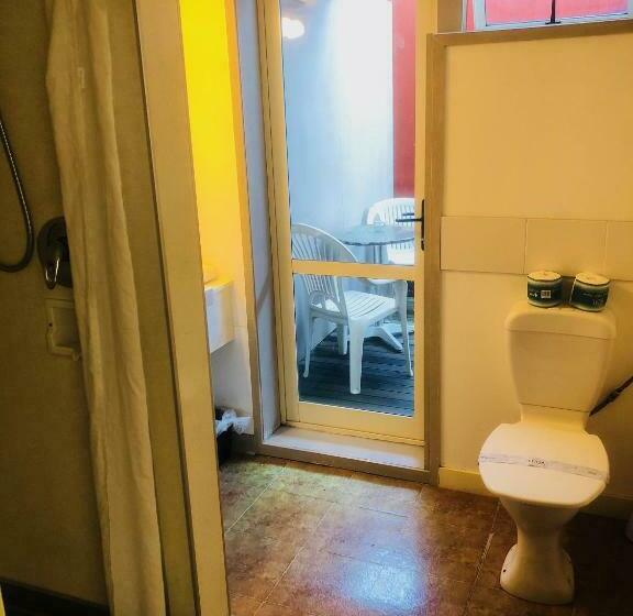 Gateway International Motel