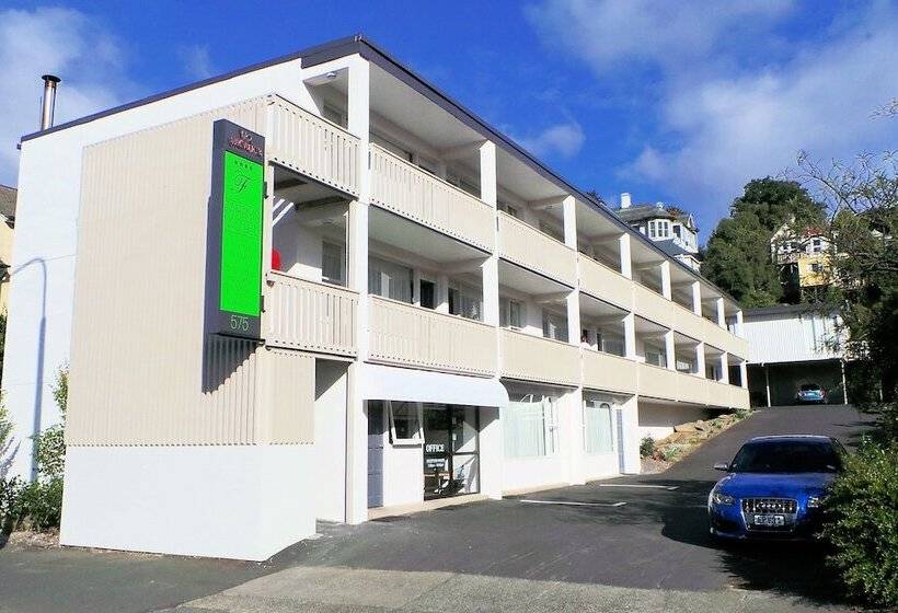George Street Motel Apartments