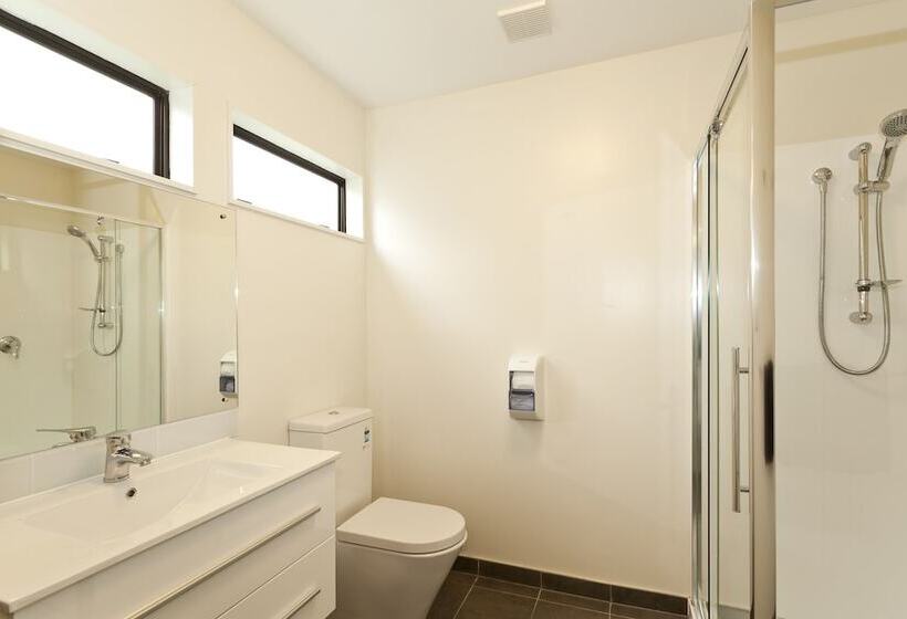 Gothic Heights Motel