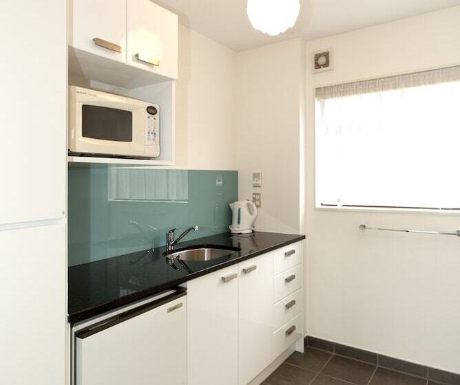 Gothic Heights Motel