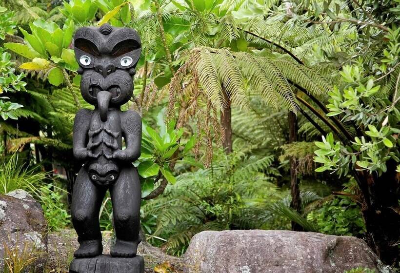 Grand Mercure Puka Park Resort