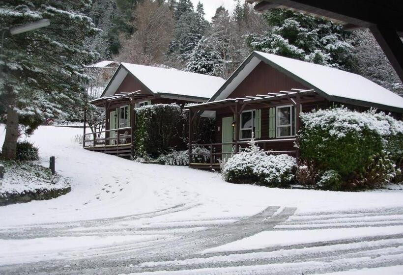 فندق على الطريق Greenacres Alpine Chalets & Villas