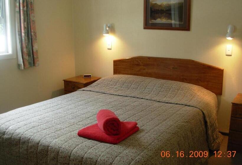 فندق على الطريق Greenacres Alpine Chalets & Villas