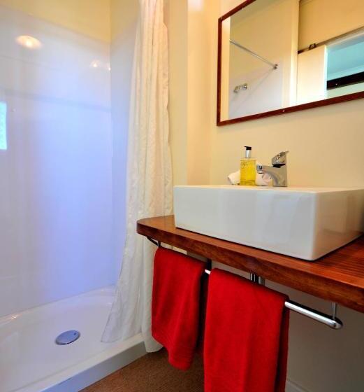 فندق على الطريق Greenacres Alpine Chalets & Villas