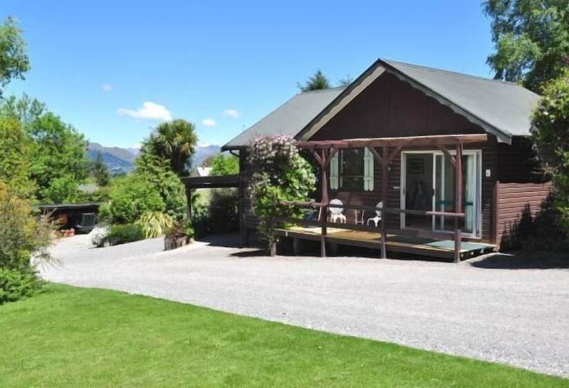 فندق على الطريق Greenacres Alpine Chalets & Villas