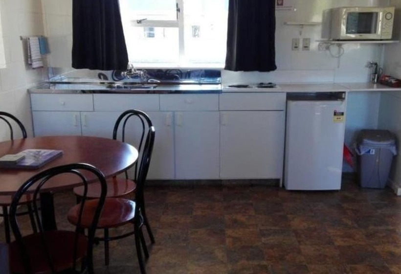 Greymouth Kiwi Holiday Park & Motels