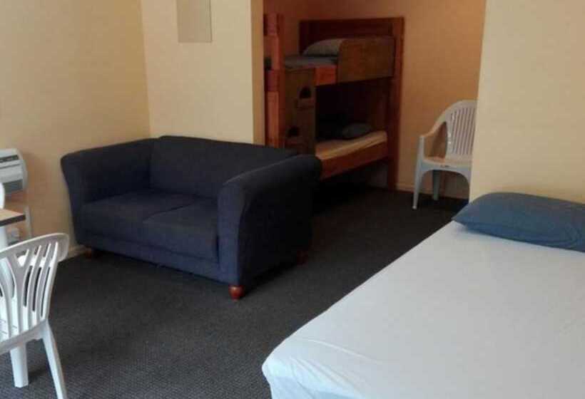 Greymouth Kiwi Holiday Park & Motels