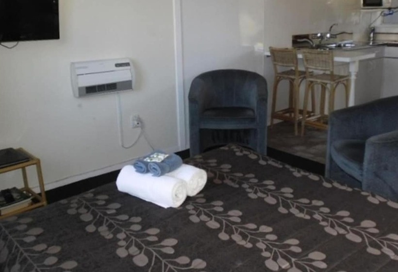 Greymouth Kiwi Holiday Park & Motels