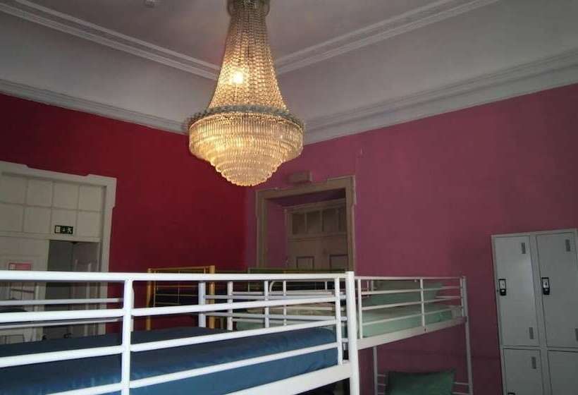 Hostel The White Butterfly