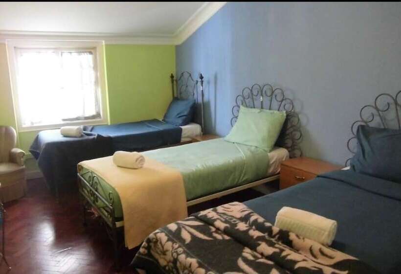 Hostel The White Butterfly