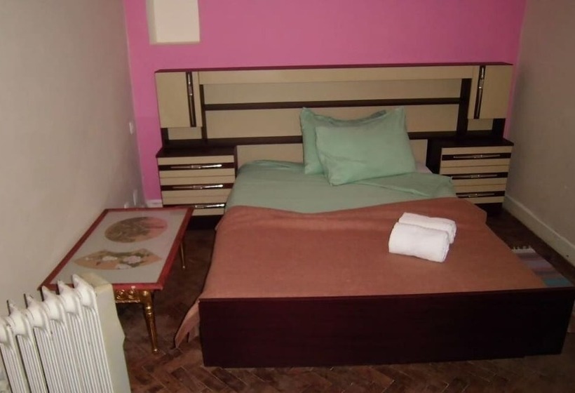 Hostel The White Butterfly