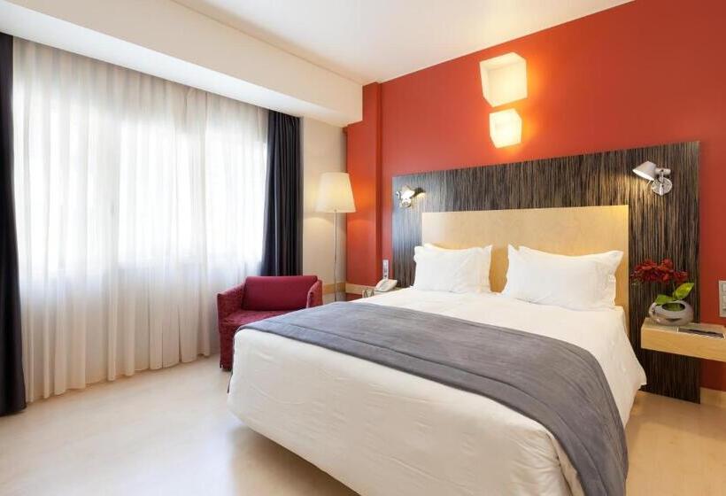 هتل Alif Avenidas