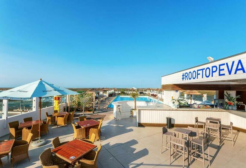 هتل AP Eva Senses