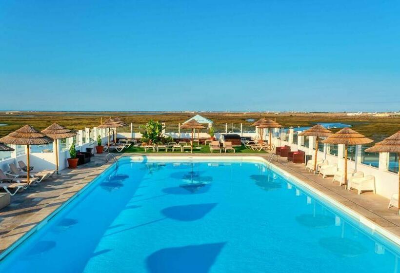 هتل AP Eva Senses