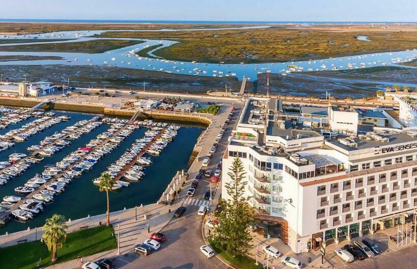 هتل AP Eva Senses