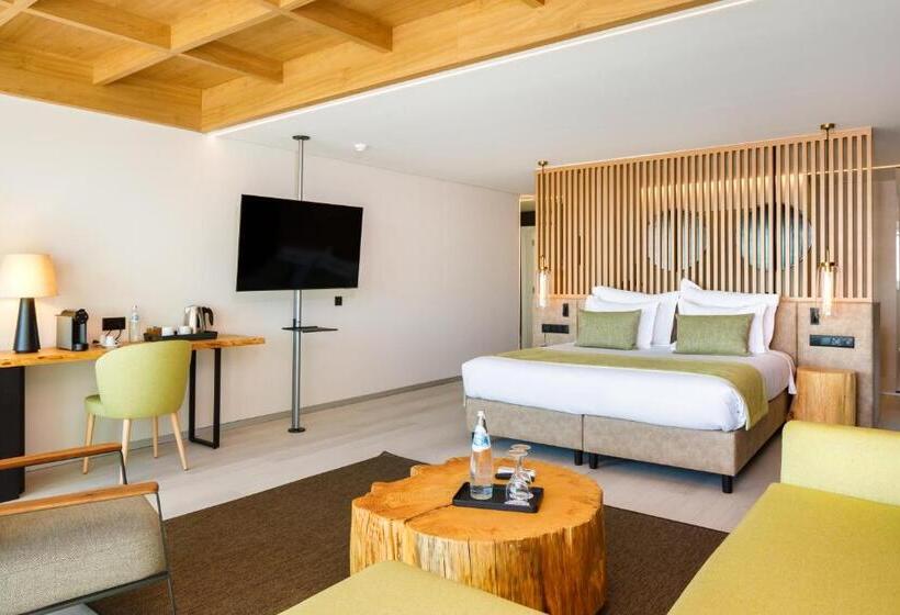 هتل AP Eva Senses