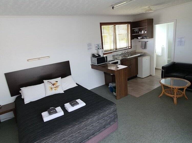 בית מלון כפרי Ascot Motor Lodge