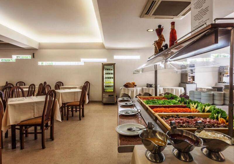 בית מלון כפרי Atismar