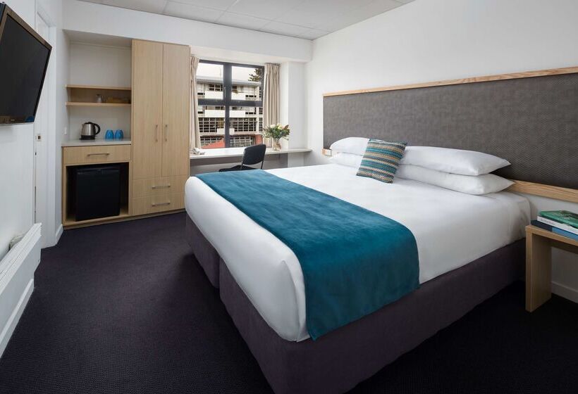 בית מלון כפרי Atura Wellington