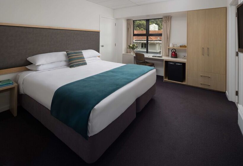 בית מלון כפרי Atura Wellington