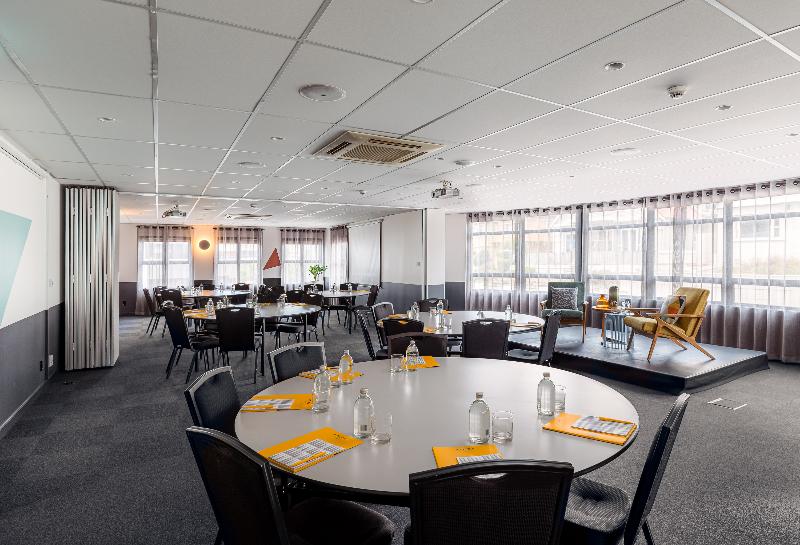 בית מלון כפרי Atura Wellington