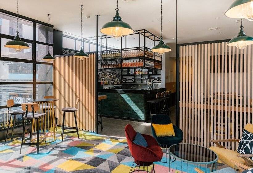 בית מלון כפרי Atura Wellington