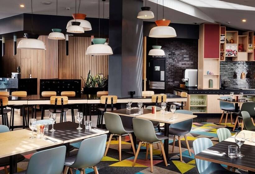 בית מלון כפרי Atura Wellington