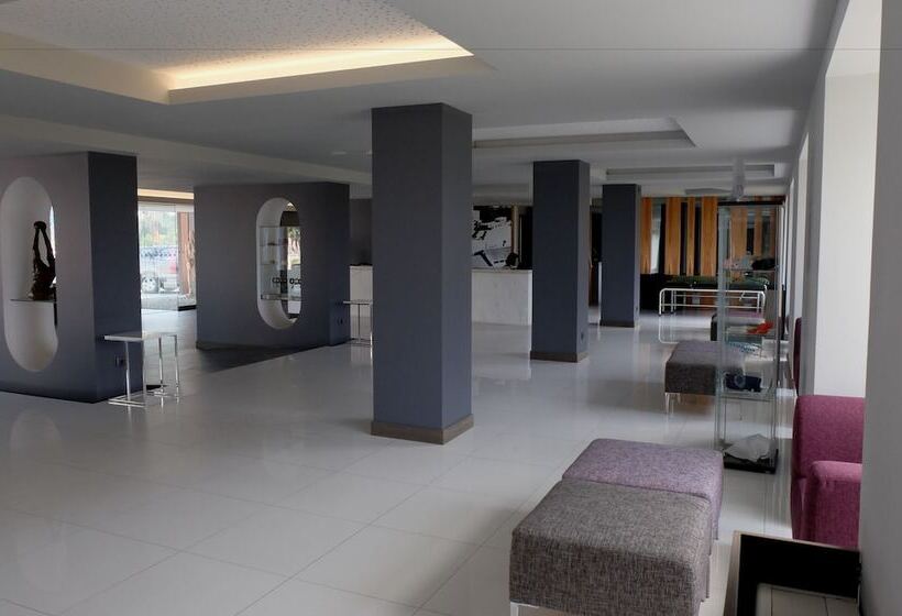 Axis Ofir Beach Resort