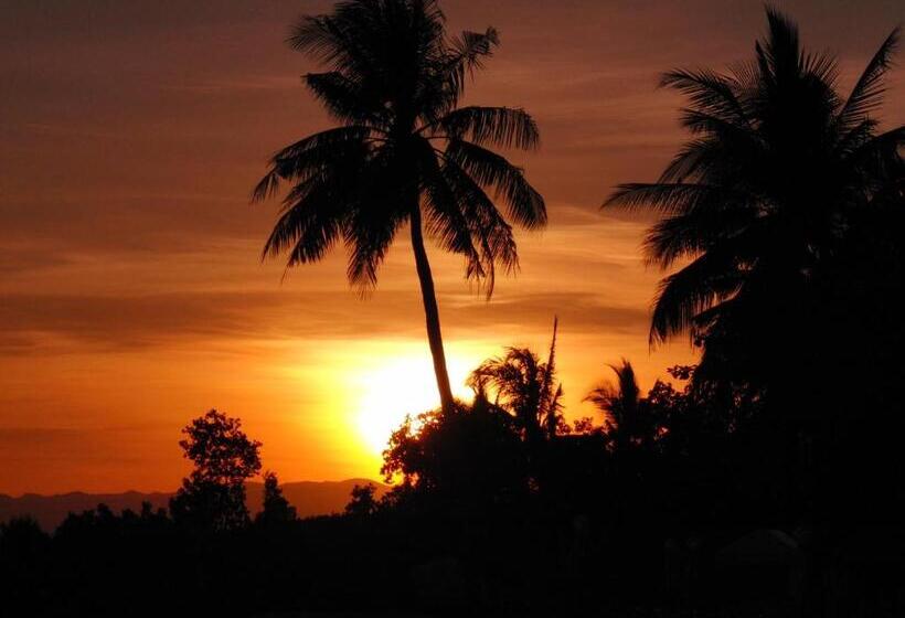 בית מלון כפרי Badian Island Wellness Resort