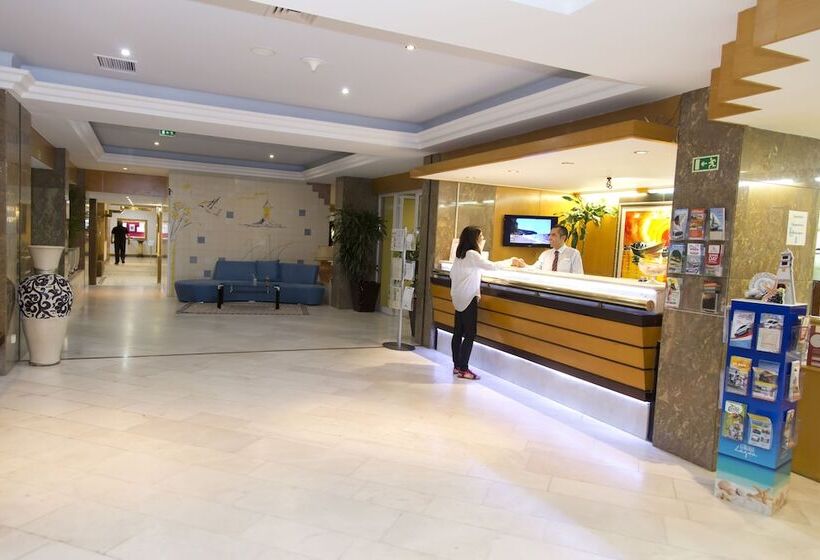 هتل Baia Cristal Beach & Spa Resort